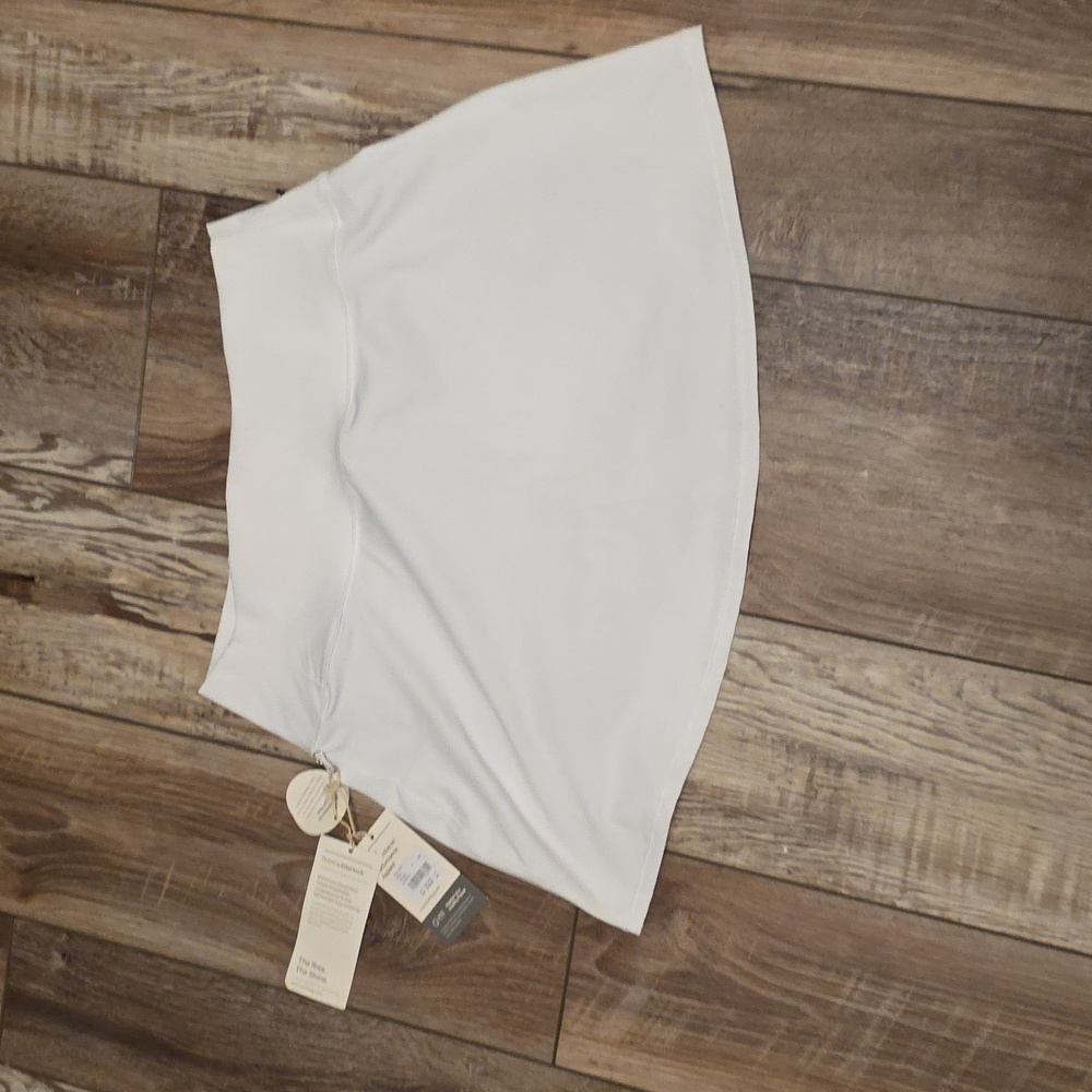 NWT is My Fav! Women's Vuori Volley White Skirt!!! Yez'r Has GraInner Lining - Picture 5 of 5
